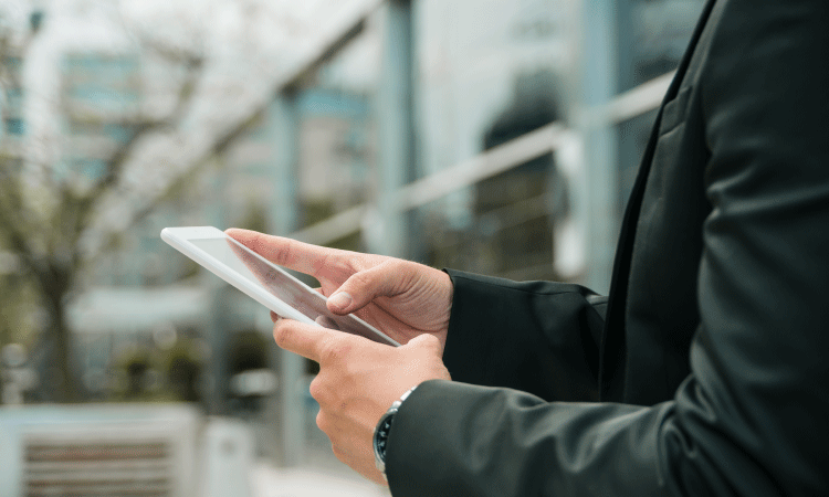 W3ERP - Tecnologia mobile para complementar web ERP